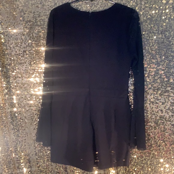 ROCKIN ROMPER!!!!!!!! - Picture 6 of 8